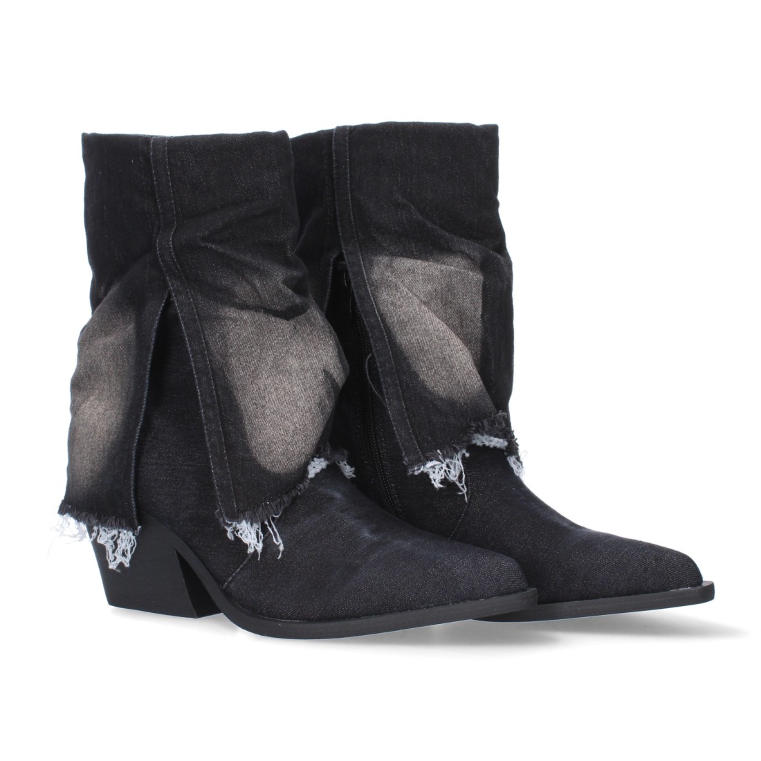 15588 thickbox default 1